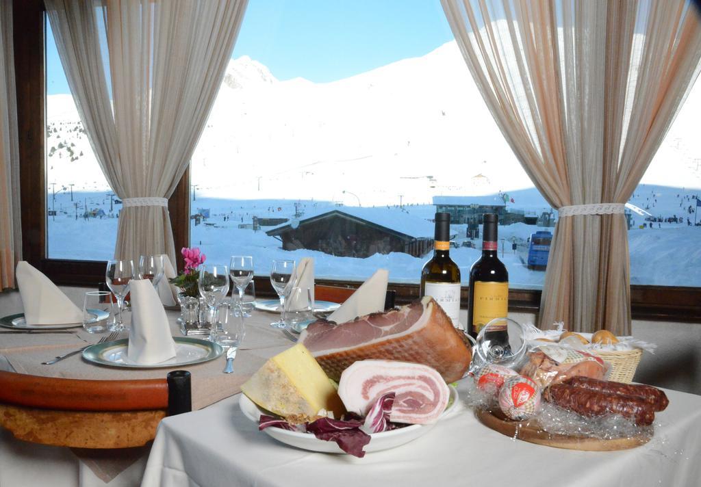Savoia Hotel Passo del Tonale Bagian luar foto