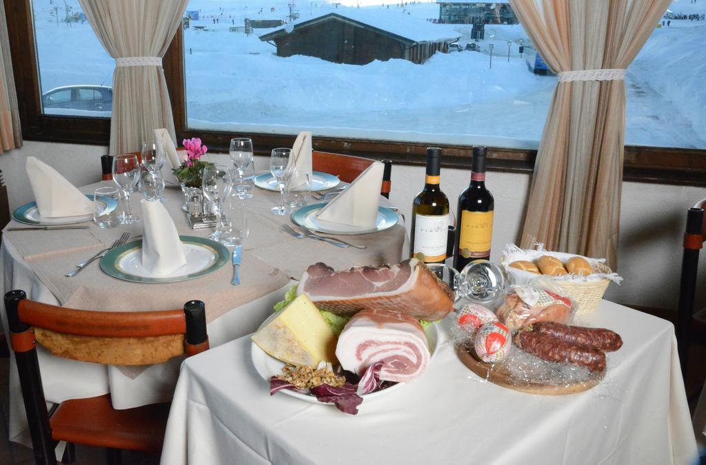 Savoia Hotel Passo del Tonale Bagian luar foto